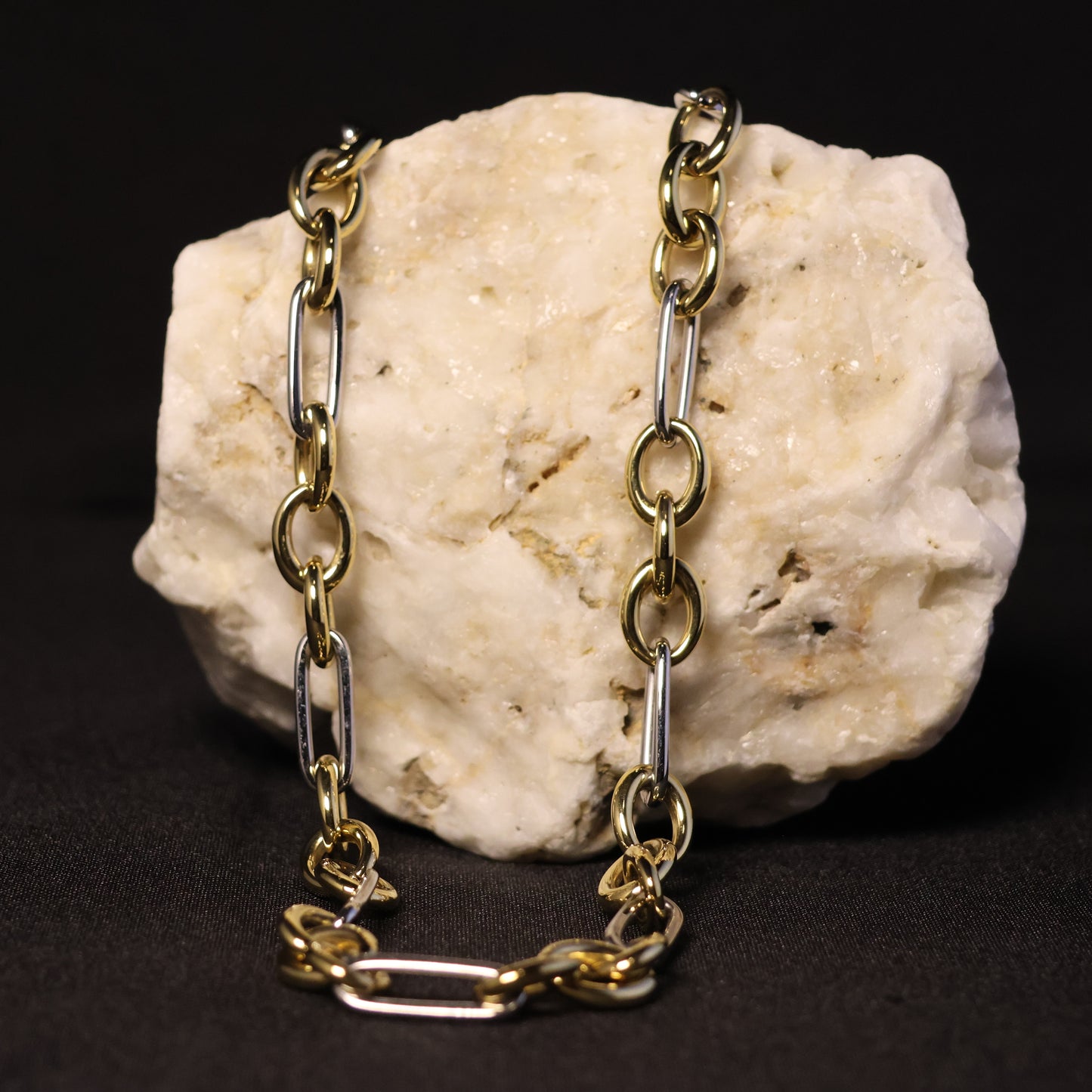 Semi-precious stone necklace combination chalcedony-rock crystal-agate-lapis lazula with silver clasp