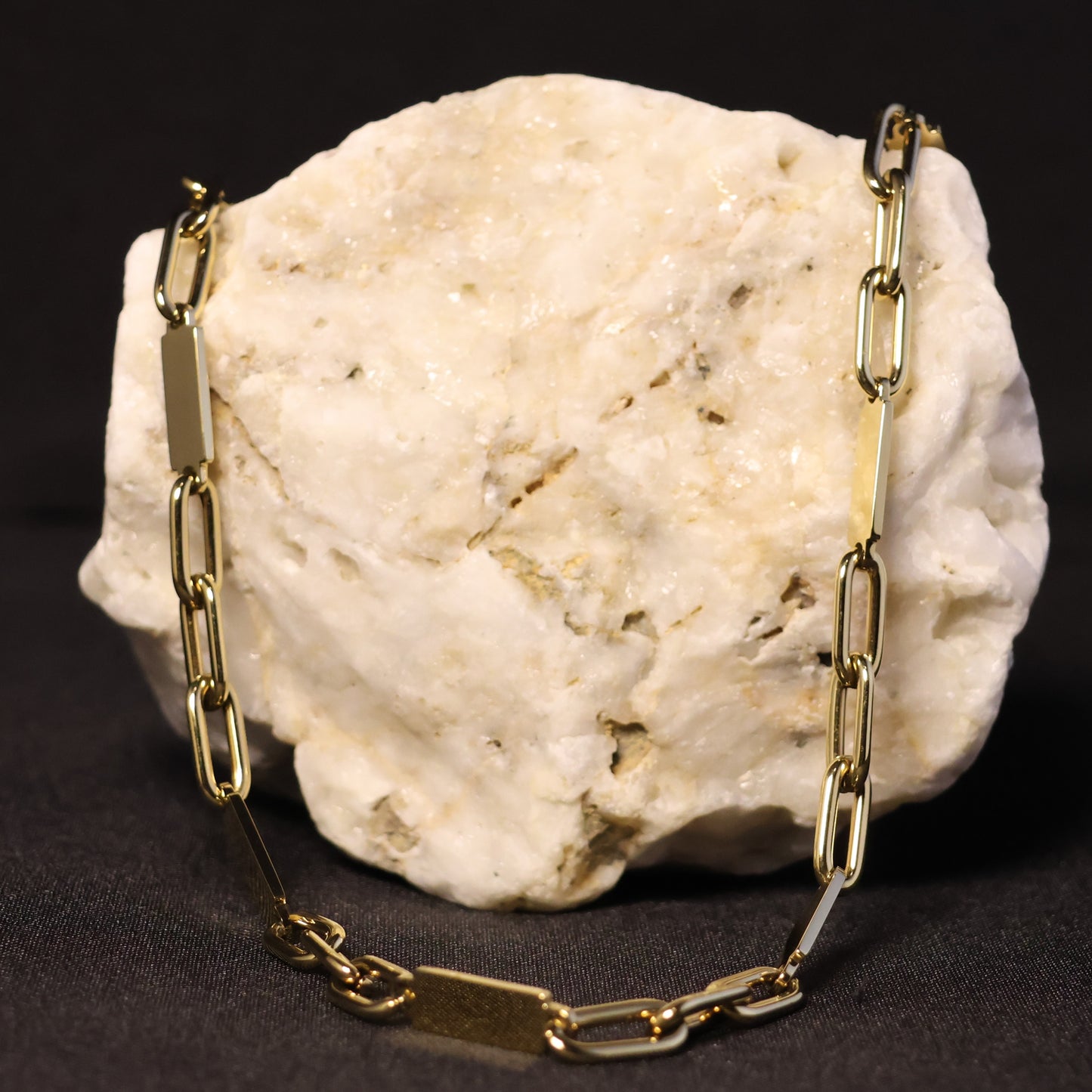 Semi-precious stone necklace combination chalcedony-rock crystal-agate-lapis lazula with silver clasp