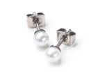 Boccia Titanium earrings with pearl 0534-01