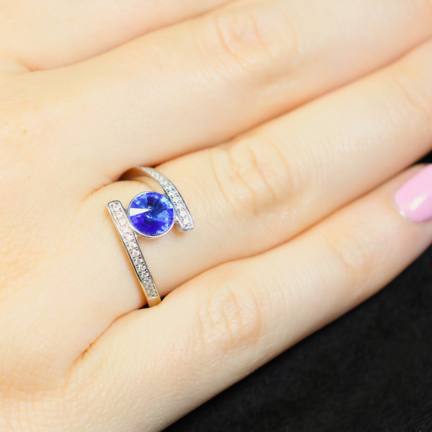 Spark zilveren ring met blauwe Swarovski kristallen PCC1122SS29SA