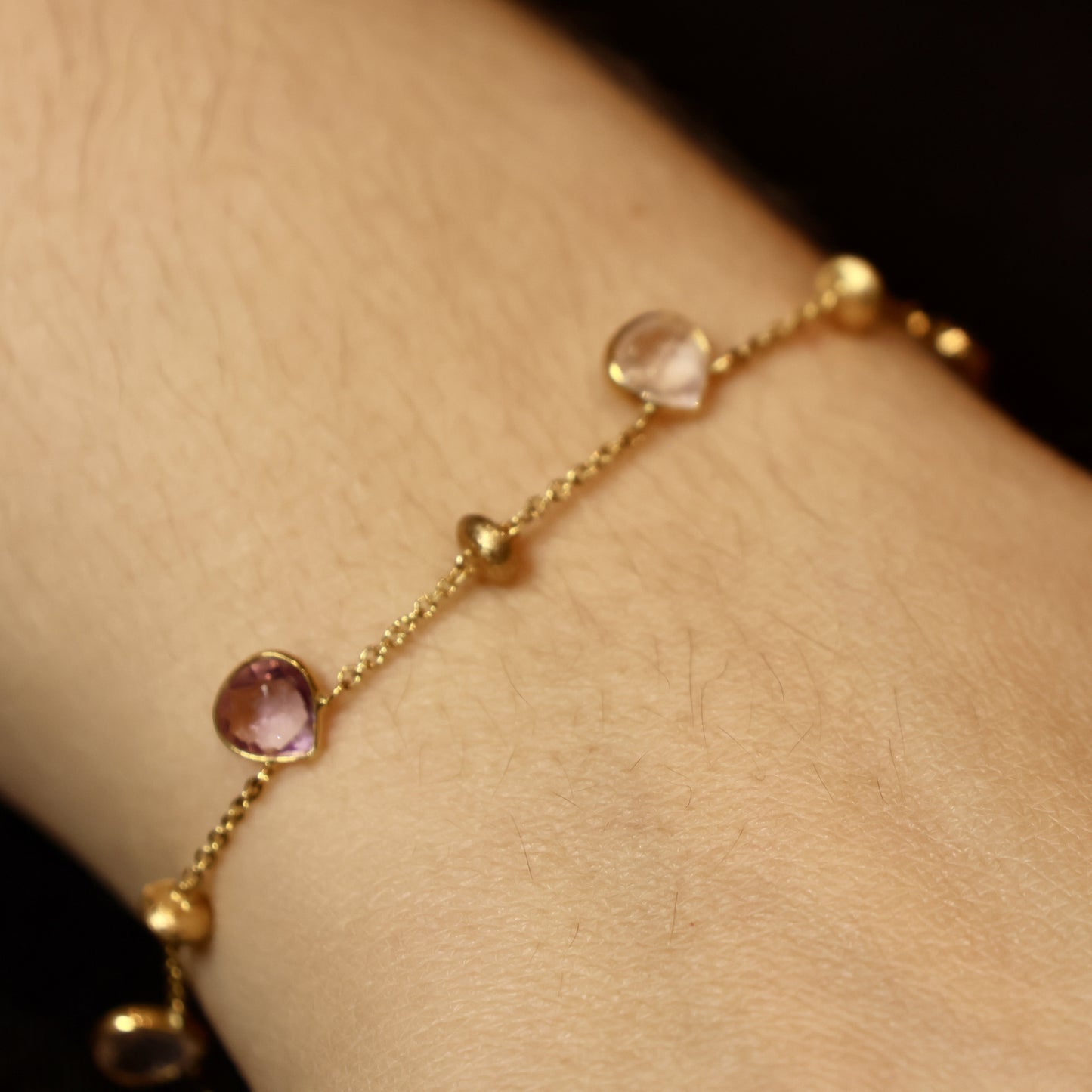 18KT gouden armband met kleurstenen 061366BX