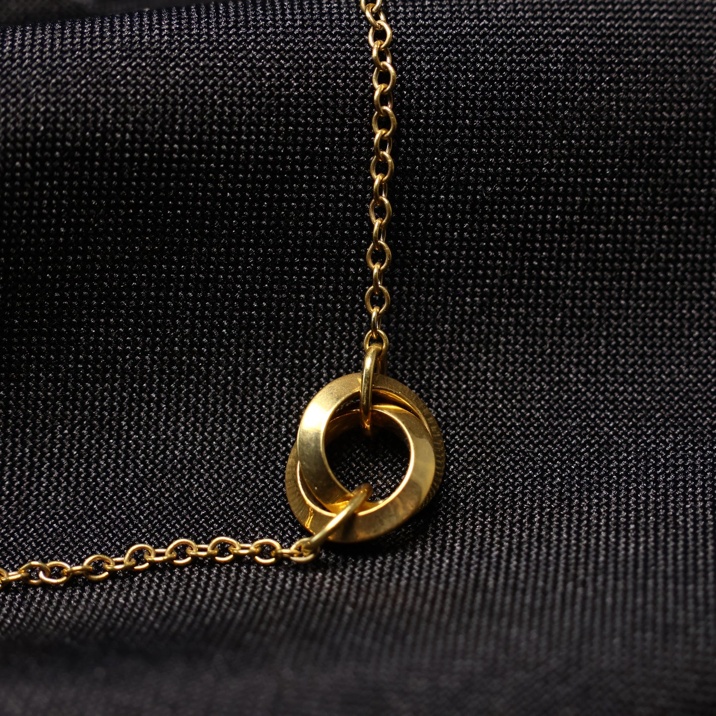 18kt geel gouden Ketting met tussenstukken 048319