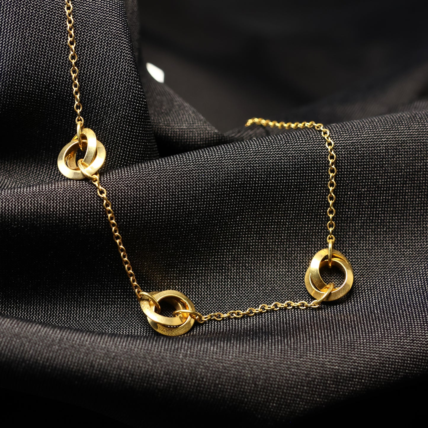 18kt geel gouden Ketting met tussenstukken 048319