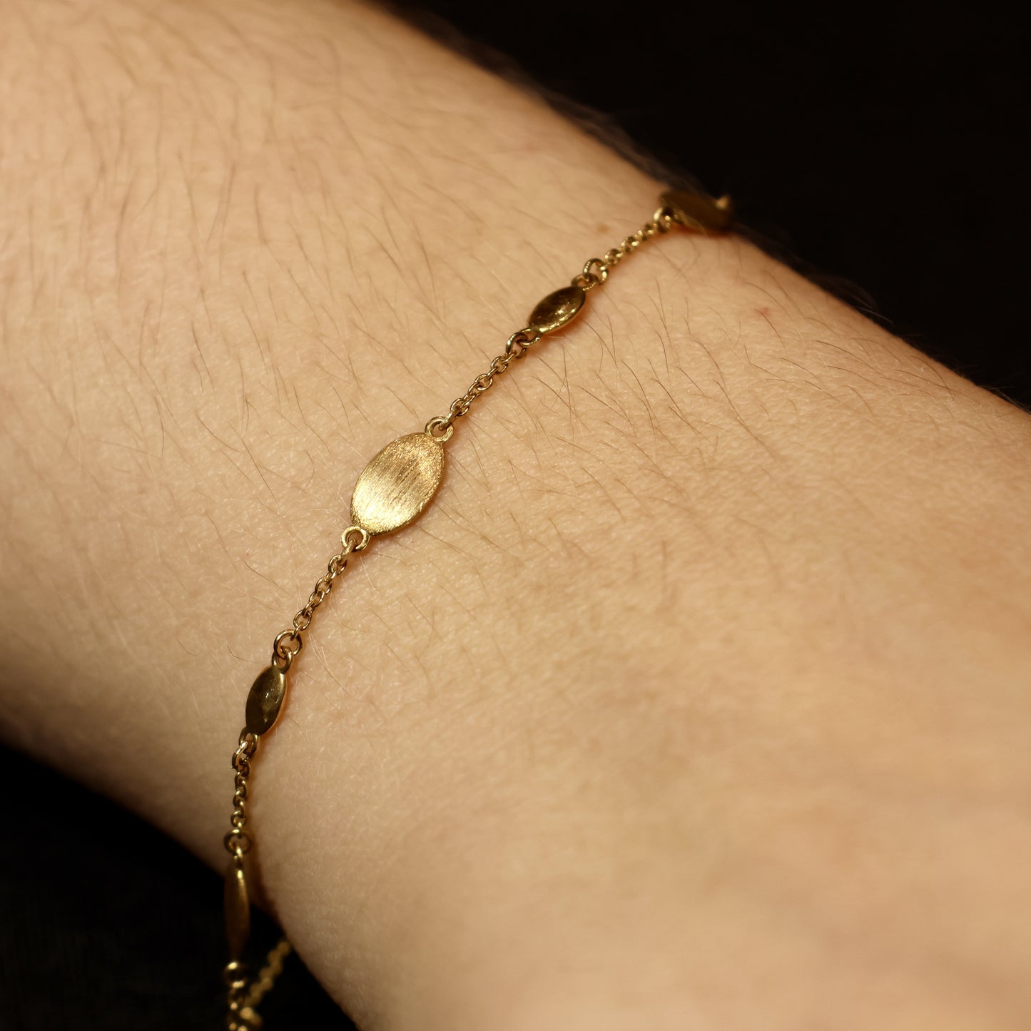 18KT gouden armband 057274