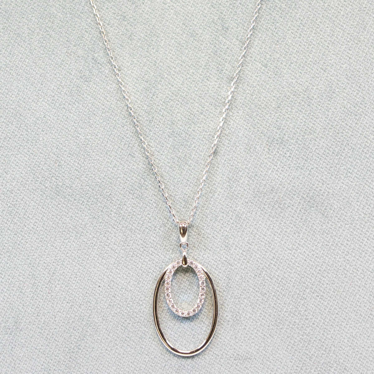 Naiomy zilveren ketting met ovale hanger N5B60