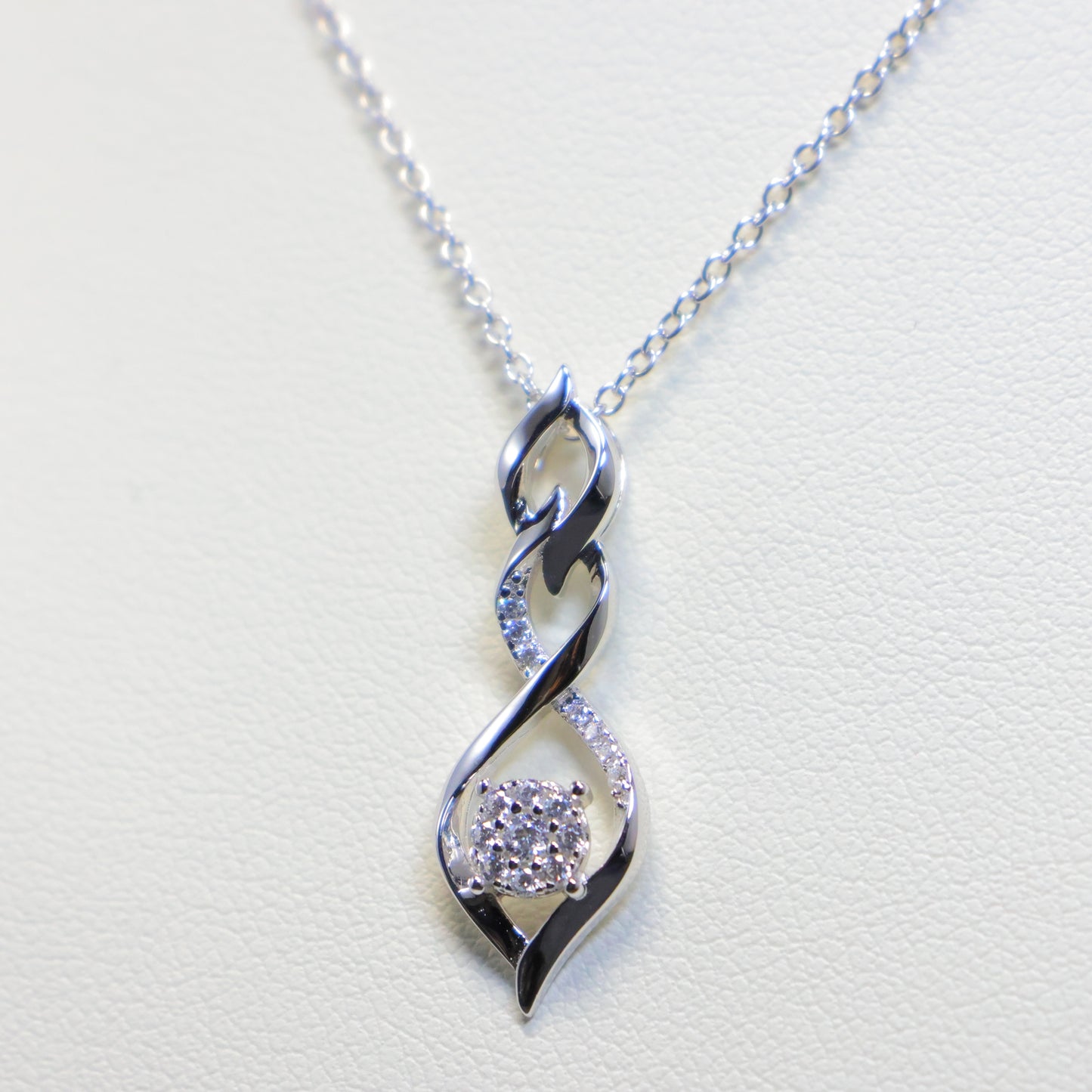 Naiomy zilveren ketting met schakel hanger N5O62