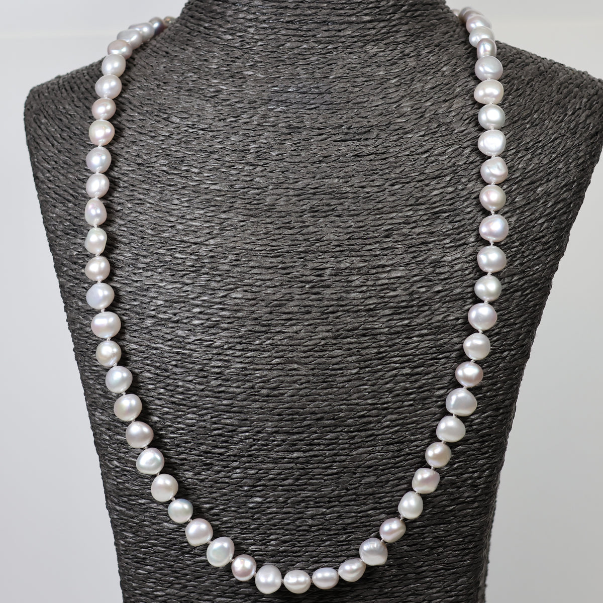Parelketting 61cm baroque 8mm zoetwater parels zilveren slot