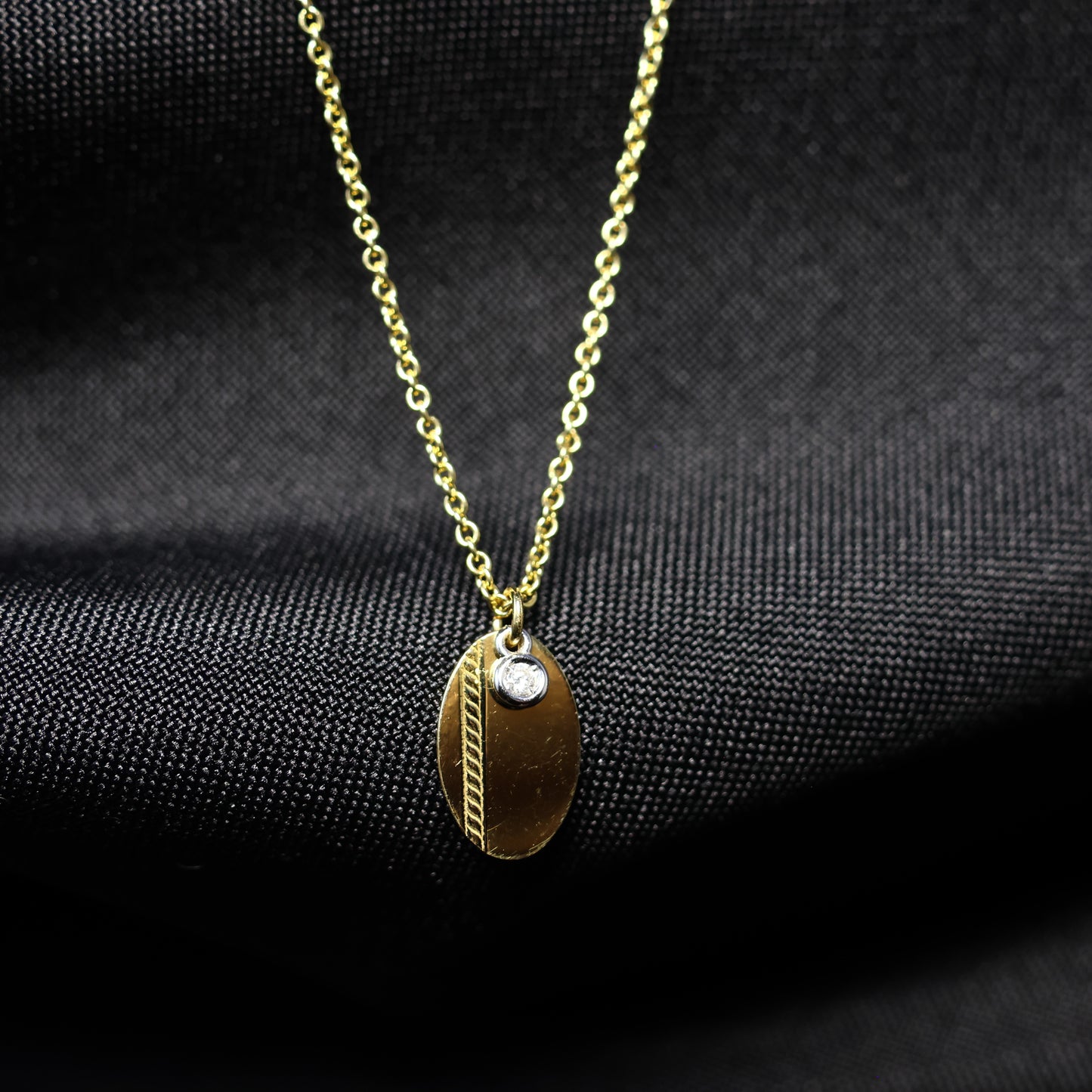 Ketting geel goud met hanger met briljant 067098