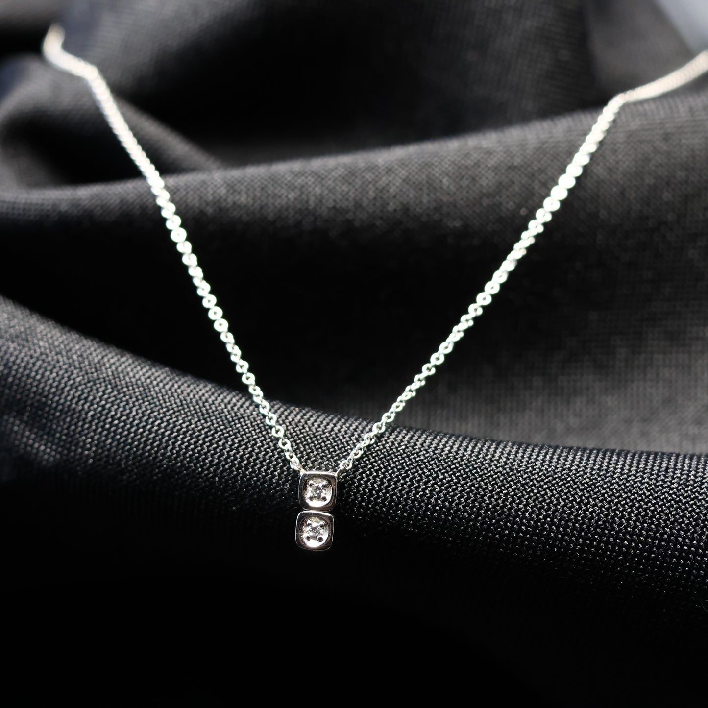 Wit gouden ketting met tussenstuk met briljant 059261A
