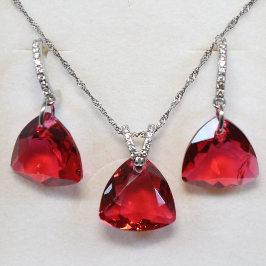 Spark zilveren Rode Swarovski kristallen oorbellen KCG643414SC