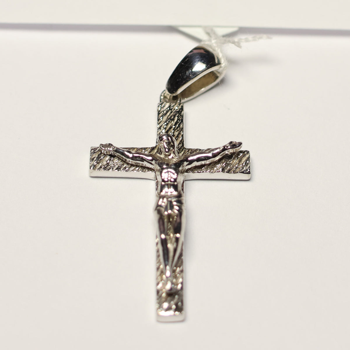 My imenso ODM zilveren kruis Christus 24mm 70752001