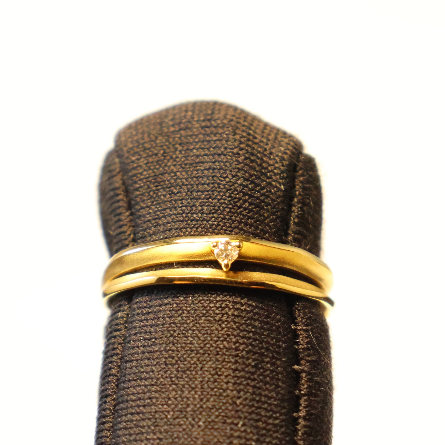 18kt geel gouden ring met briljant 069454/A