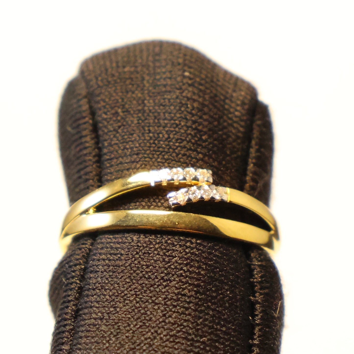 18KT geel gouden ring met briljant 065549A