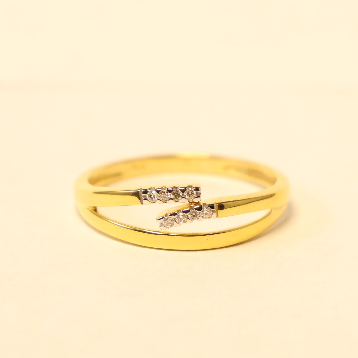18KT geel gouden ring met briljant 065549A