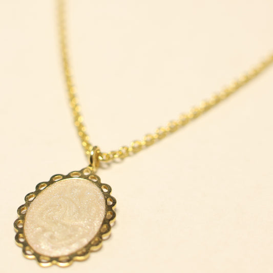 Gouden Ketting met Parelmoer hanger 462859