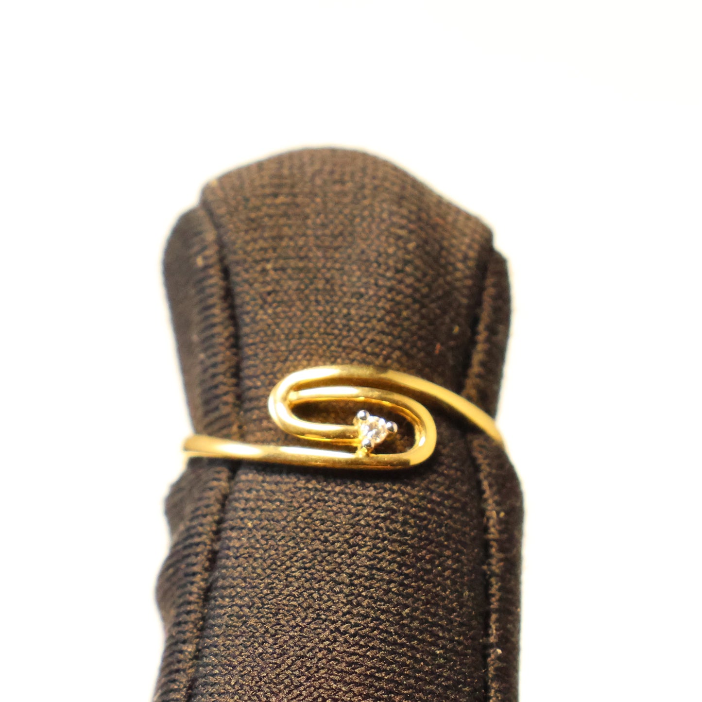 Geel gouden ring met briljant 067915/A