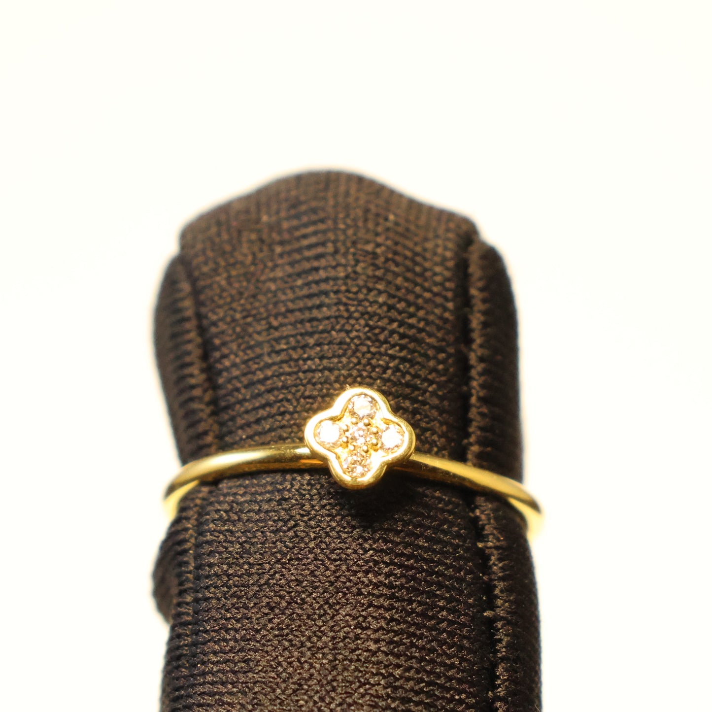 18kt geel gouden ring met briljant 067054/A
