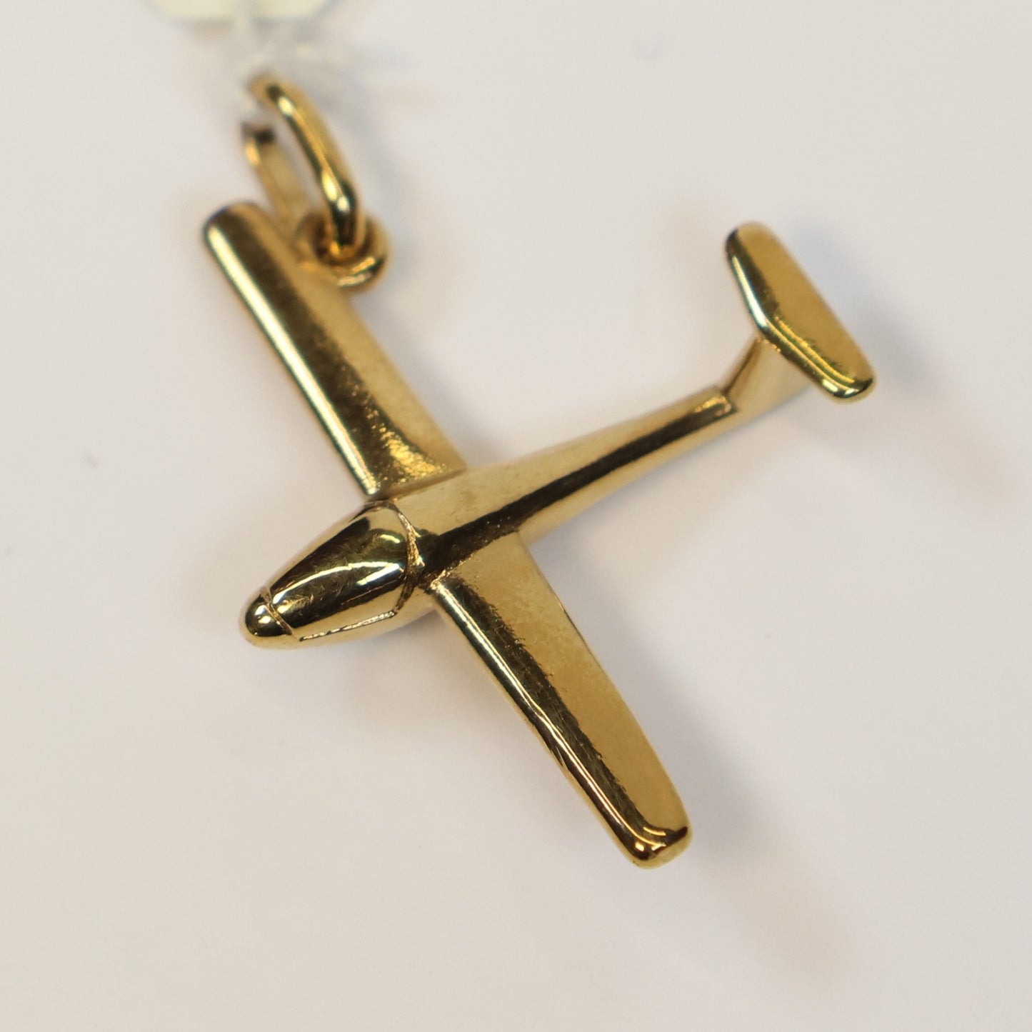 Plaqué zweefvliegtuigje hanger