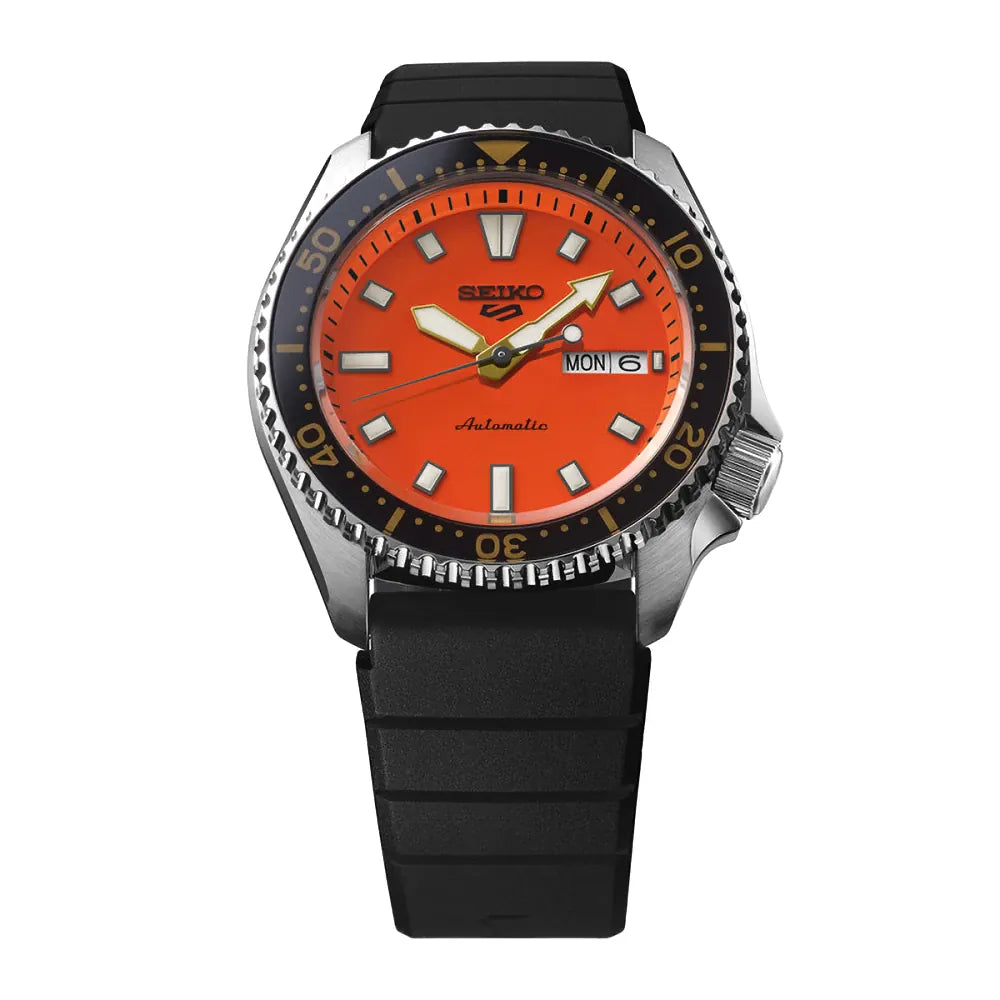Seiko 5 Sports SRPL89K1 oranje wijzerplaat horloge