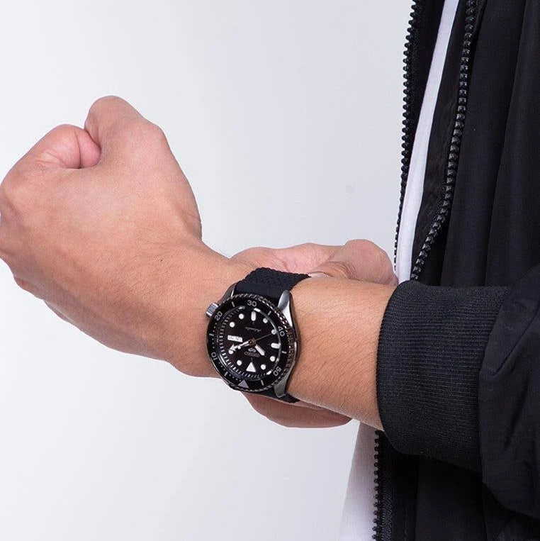 Seiko 5 Sports SRPD65K2 Heren Horloge