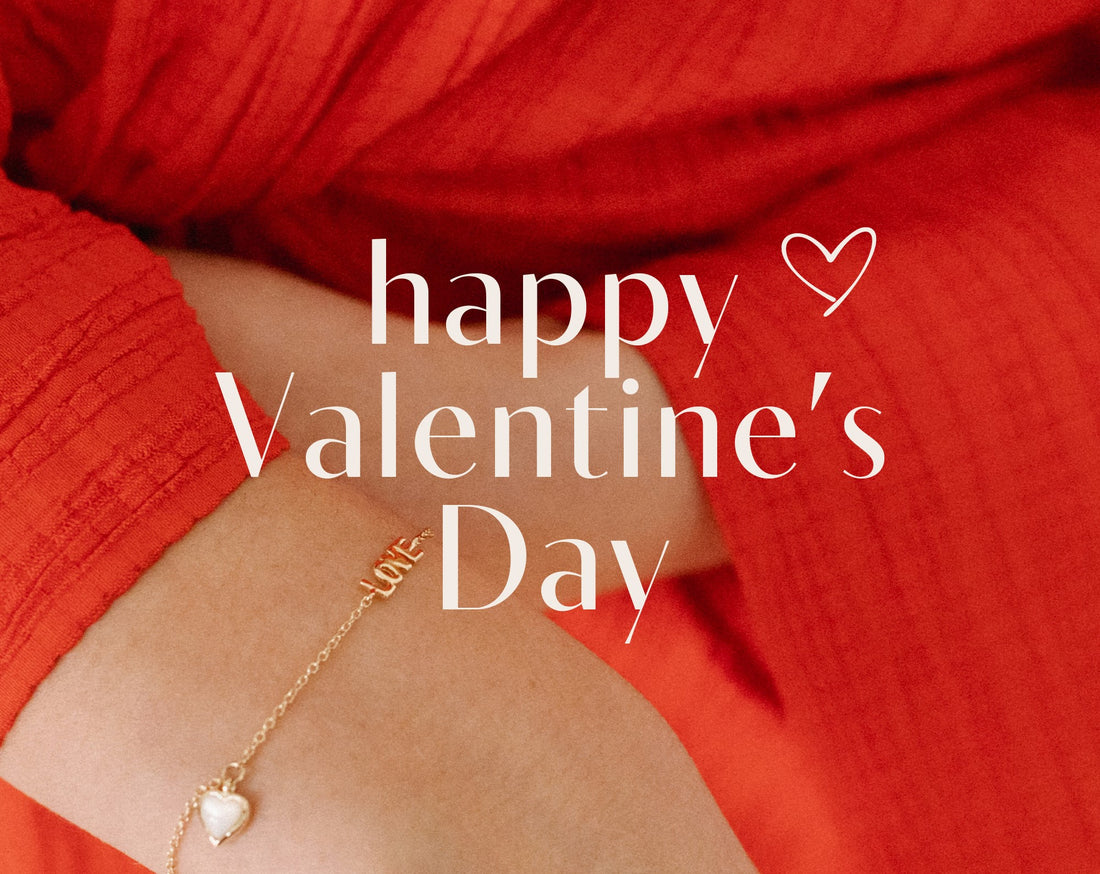 Happy Valentine foto van een armbandje met een hartje