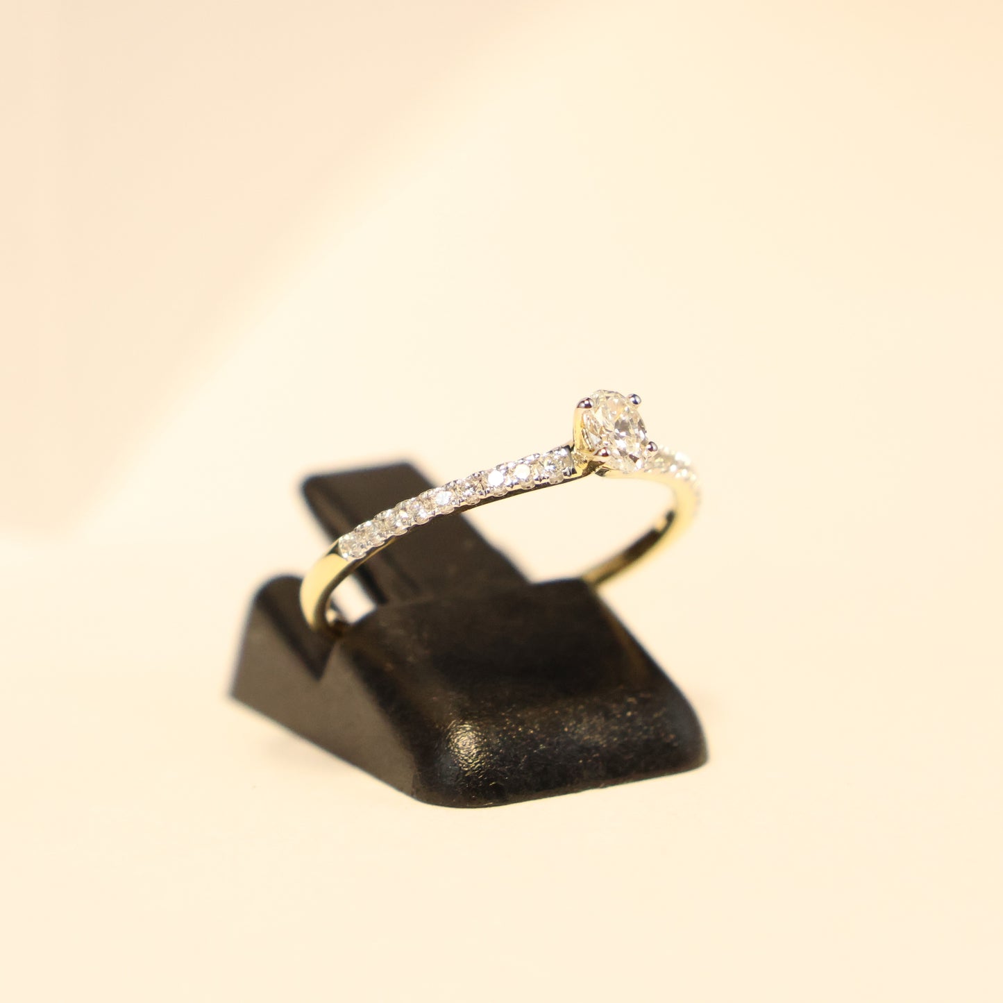 18KT geel gouden ring met briljant RS6647