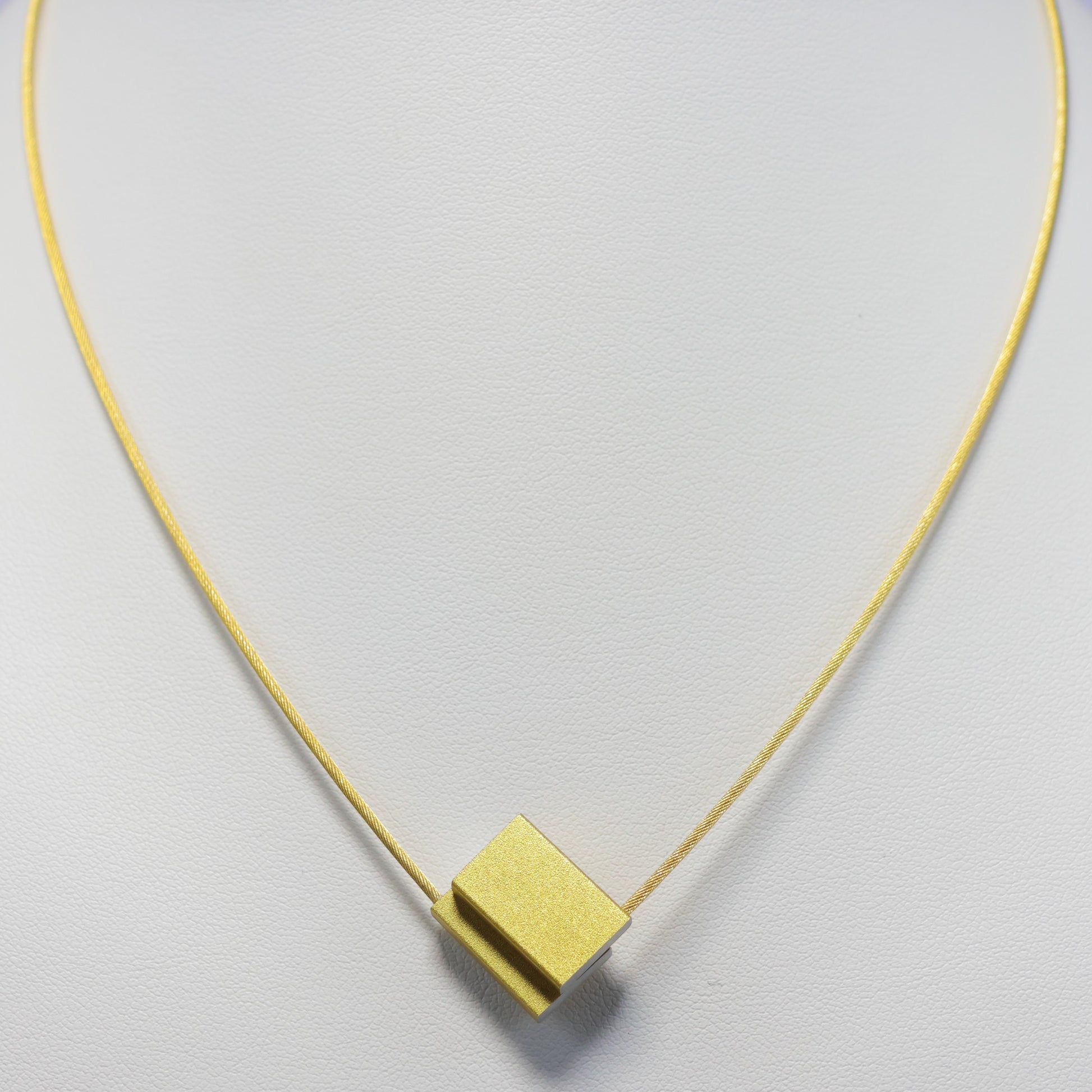 CLIC gold plates halsketting C214G