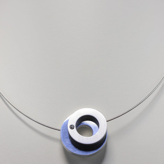 CLIC halsketting cirkel met zirconia C108