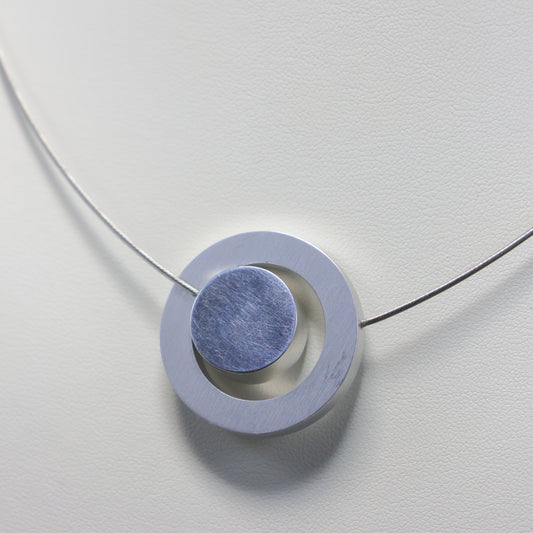 CLIC halsketting met gematteerde cirkel C12