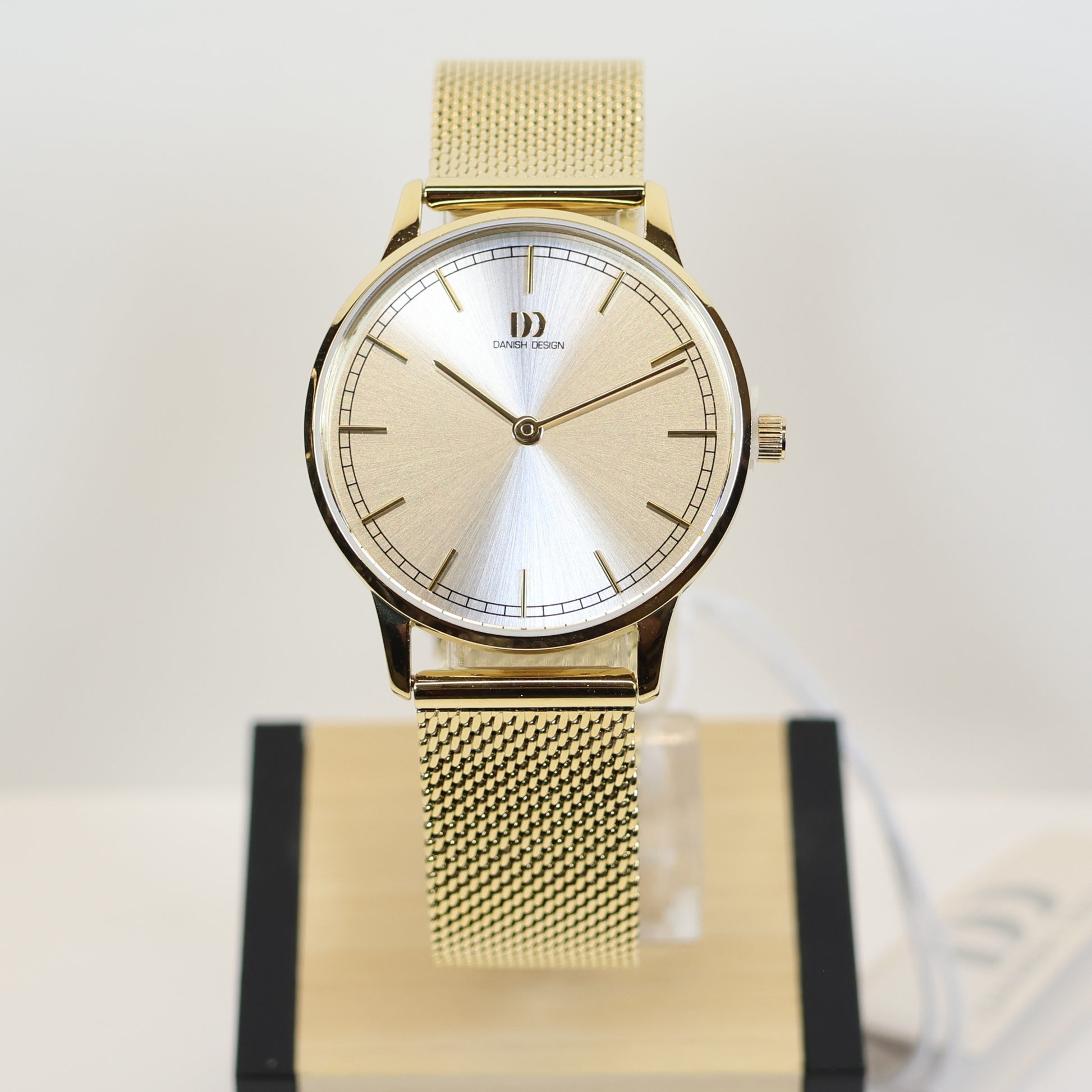 Danish Design dameshorloge IV05Q1249 gold milanese band
