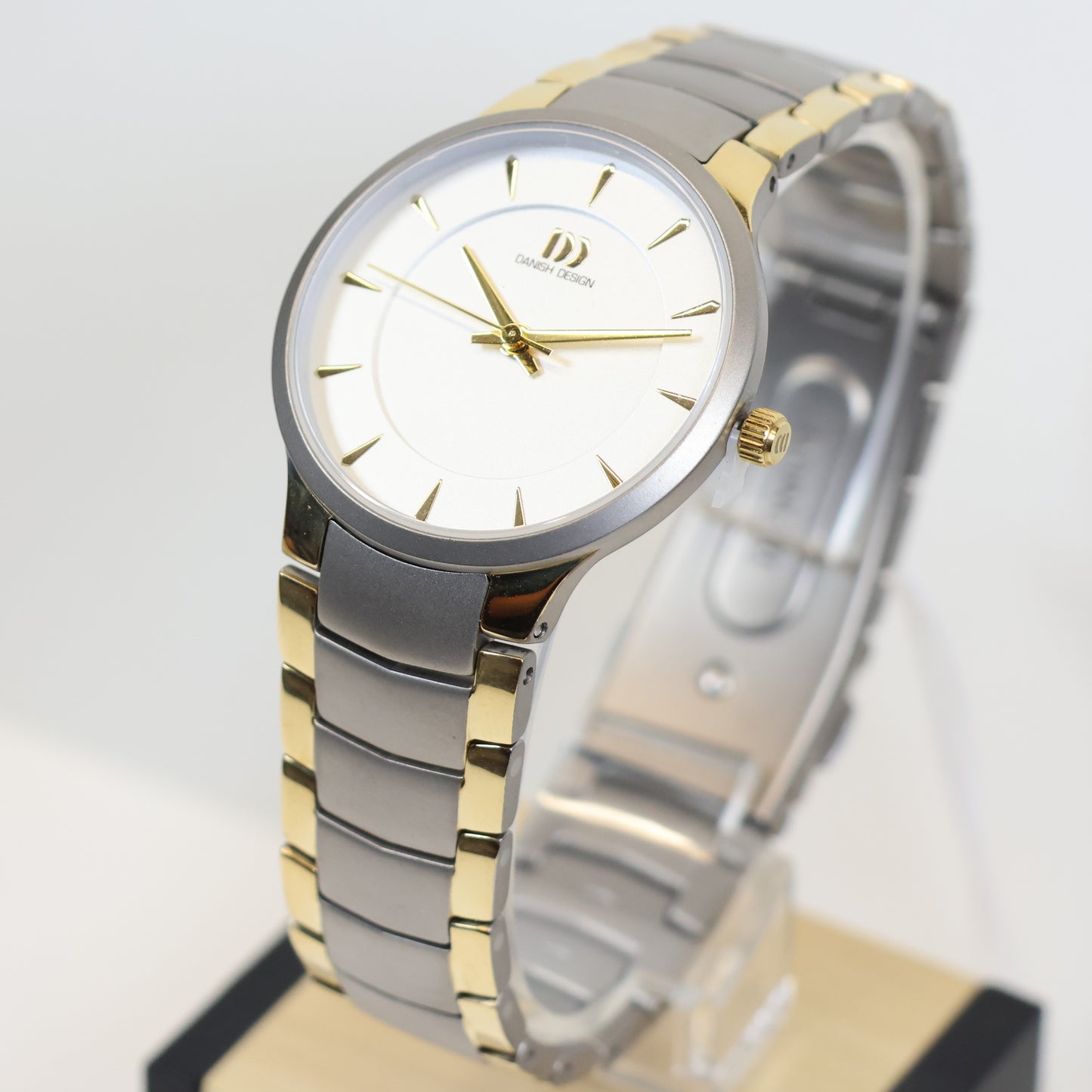 Danish Design dameshorloge IV65Q1275 bicolor titanium