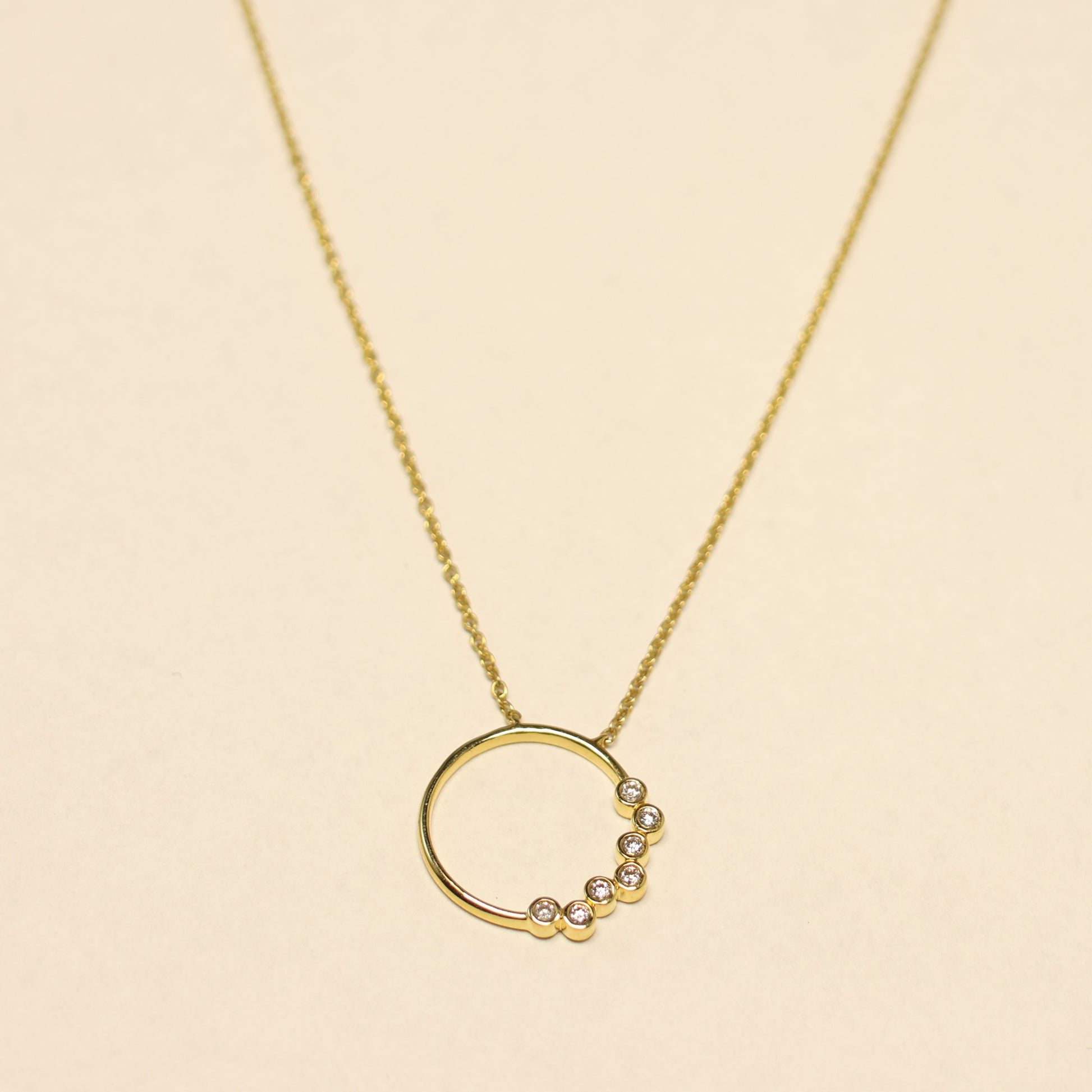 Geel gouden Ketting 18 karaat cirkel briljantjes 065086/A
