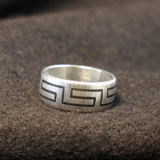 Outlet zilveren ring maat: 53