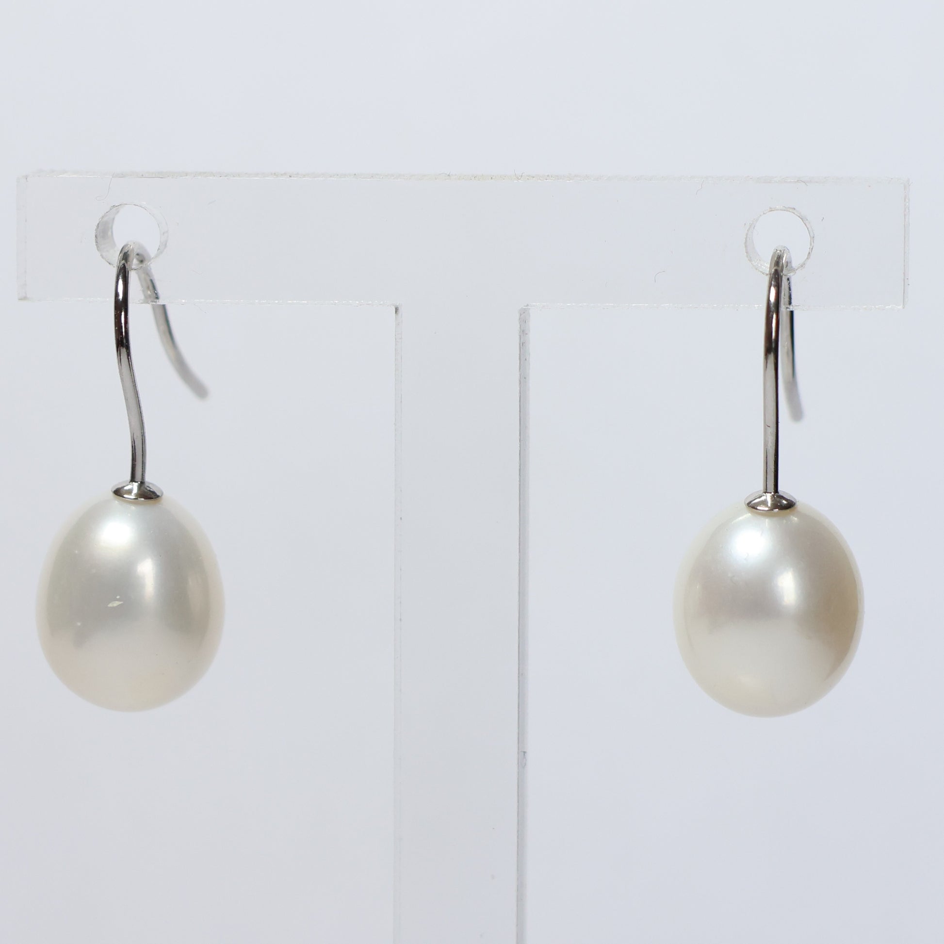 Parel hangoorbellen witte witte biwa parel 9mm