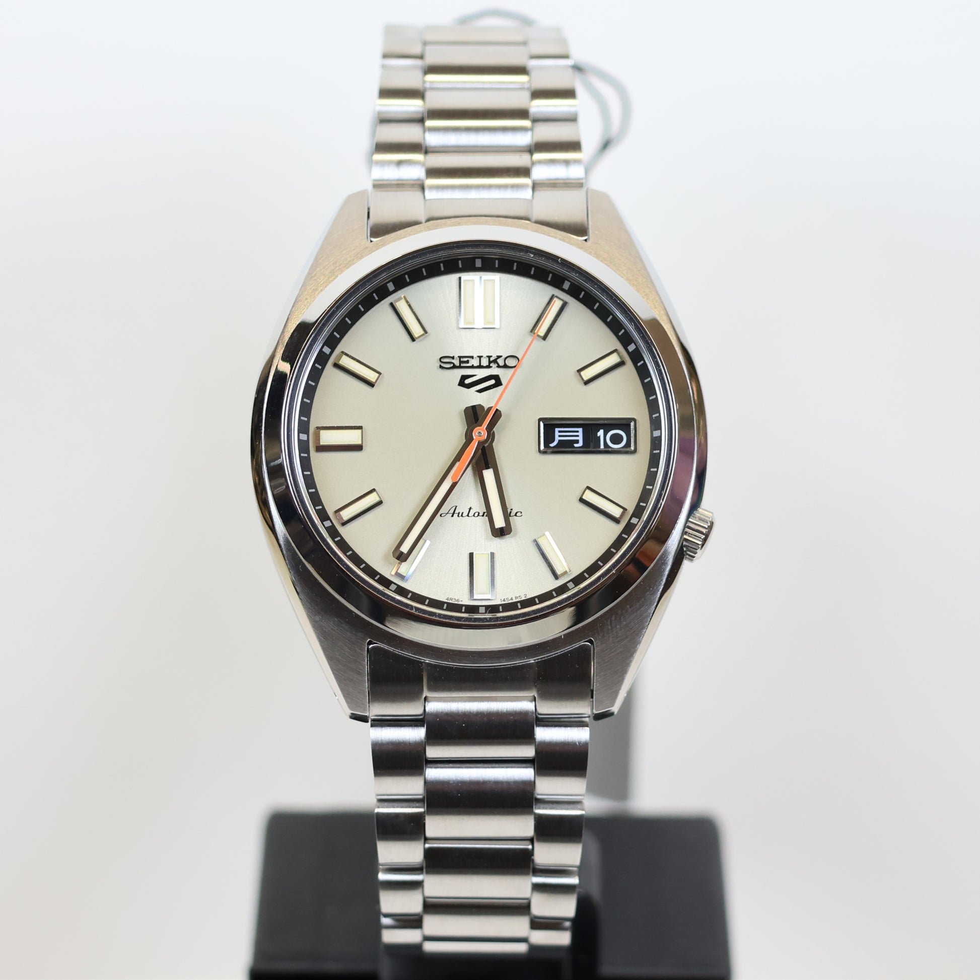 Seiko 5 Sports SRPK91K1 horloge automatic retro creme dial