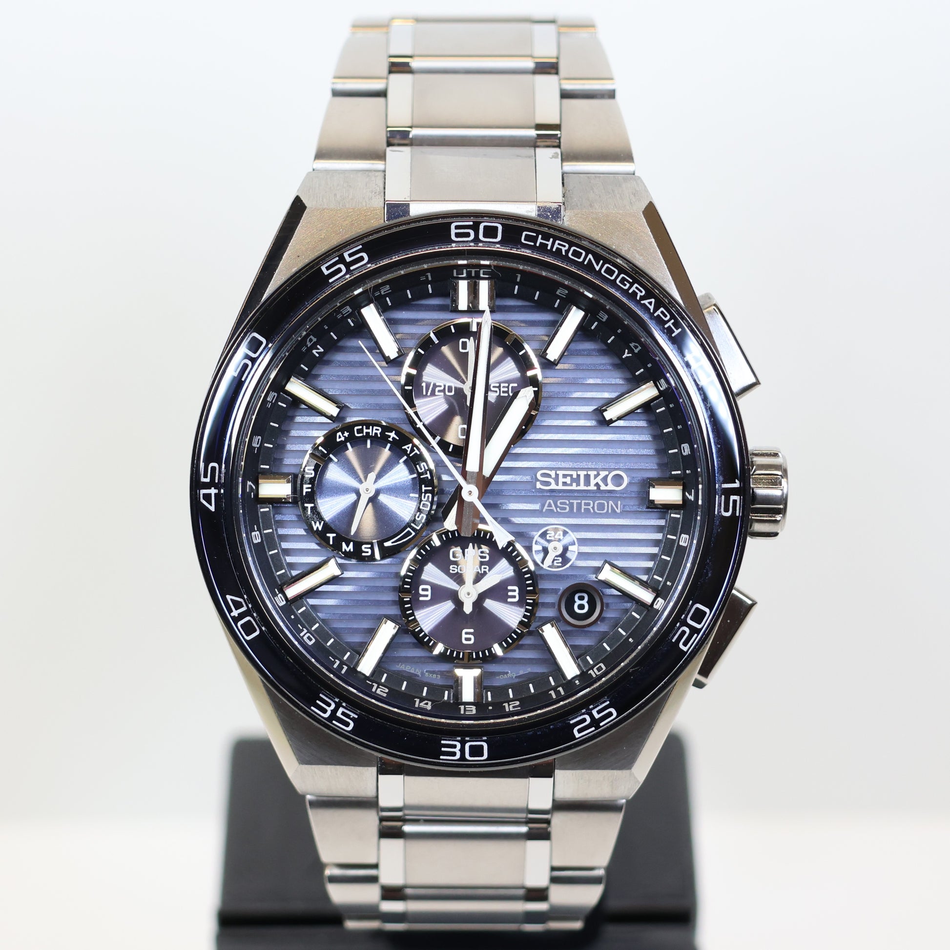 Seiko Astron SSH175J1 titanium herenhorloge GPS solar dual-time blue