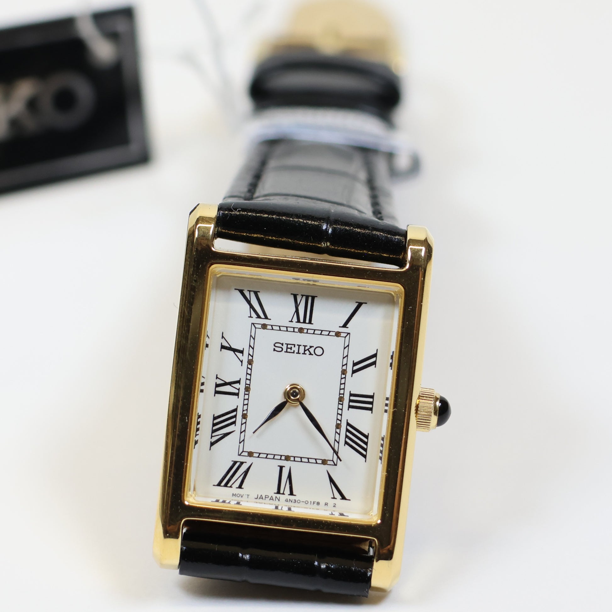 Seiko dameshorloge SWR108P1 square leren band white dial