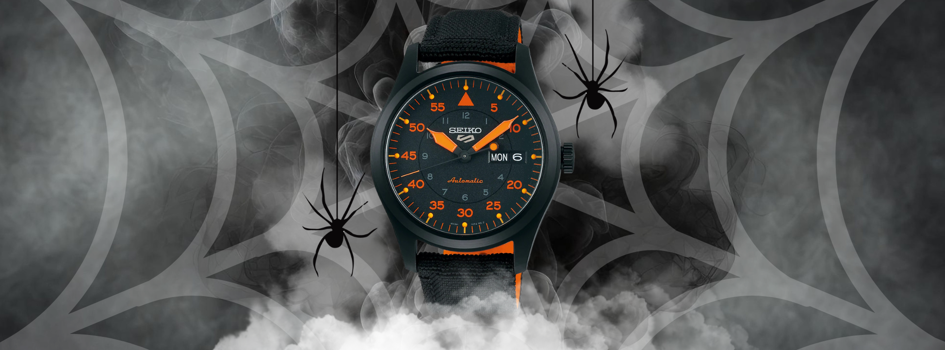 banner seiko 5 halloween horloge