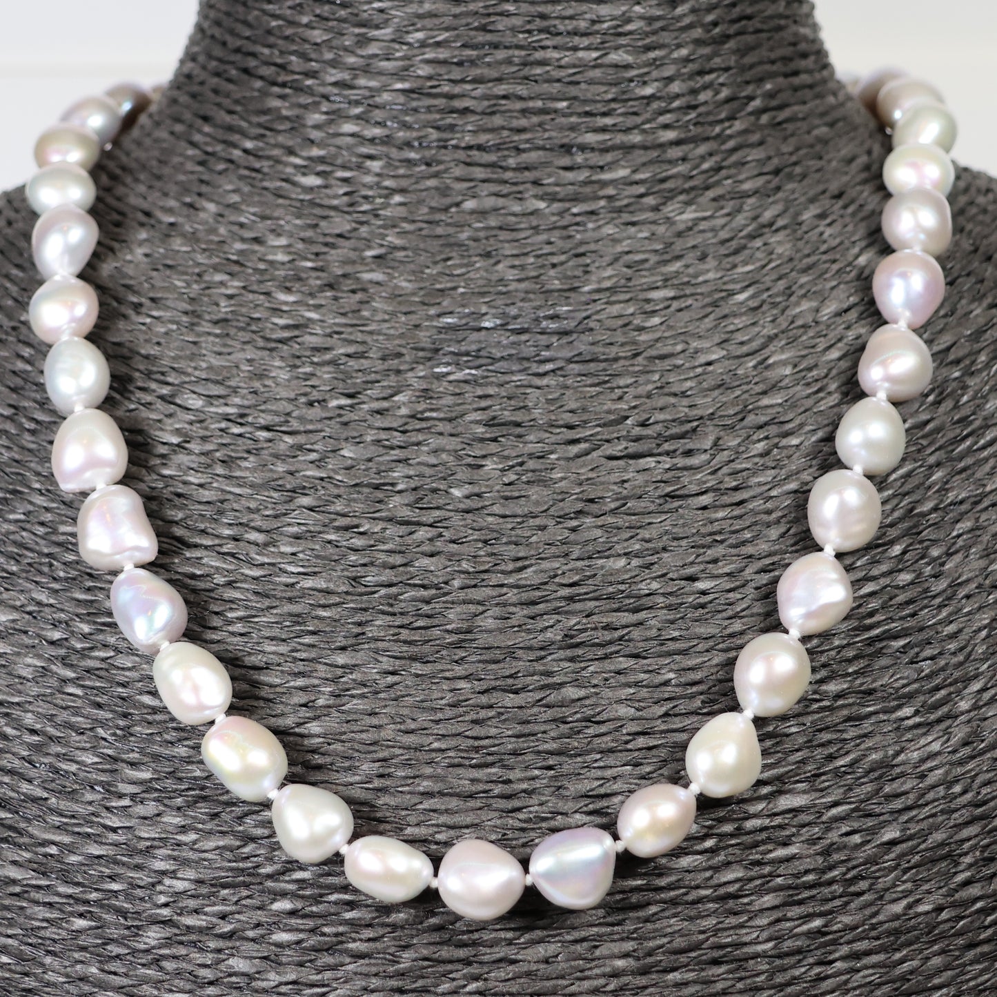Parelketting 45cm 18 karaat wit gouden slot 9 mm zoetwaterparel