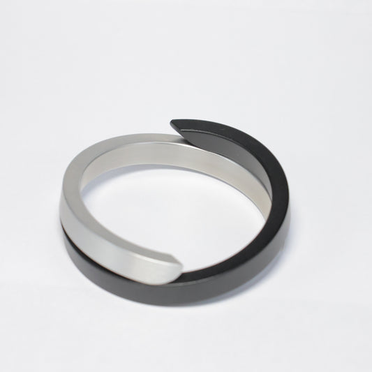 CLIC armband met zwart accent A1Zmat