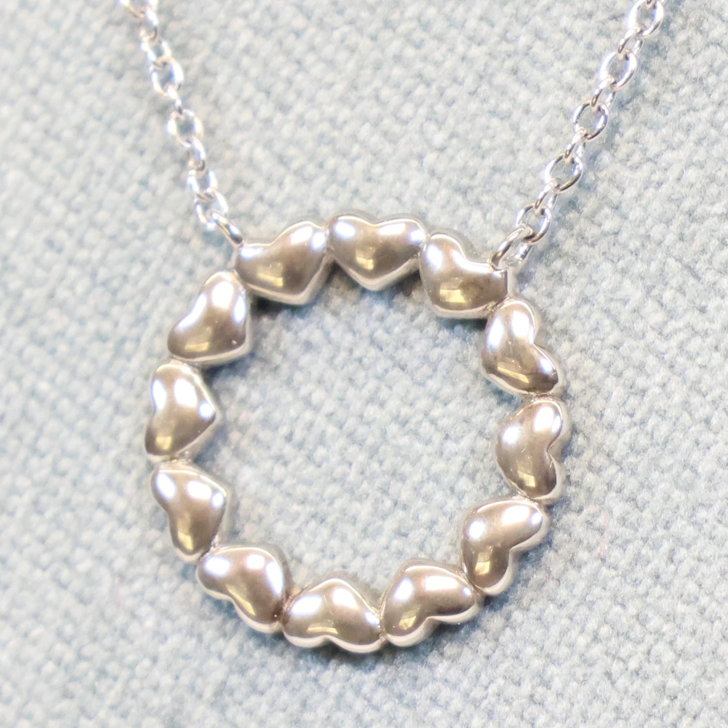 Naiomy Moments zilveren ketting met Hartjes B1N09