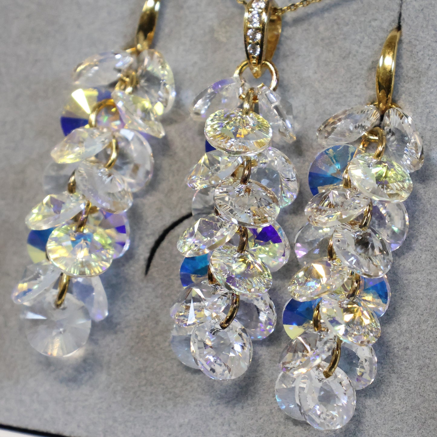 Spark 18karaat vergulde zilveren Hangoorbellen met Swarovski kristallen KWDG6428CAB