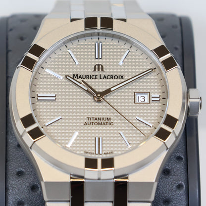 Maurice Lacroix AIKON Automatic Date 42mm Titanium AI6008-TT032-230-1