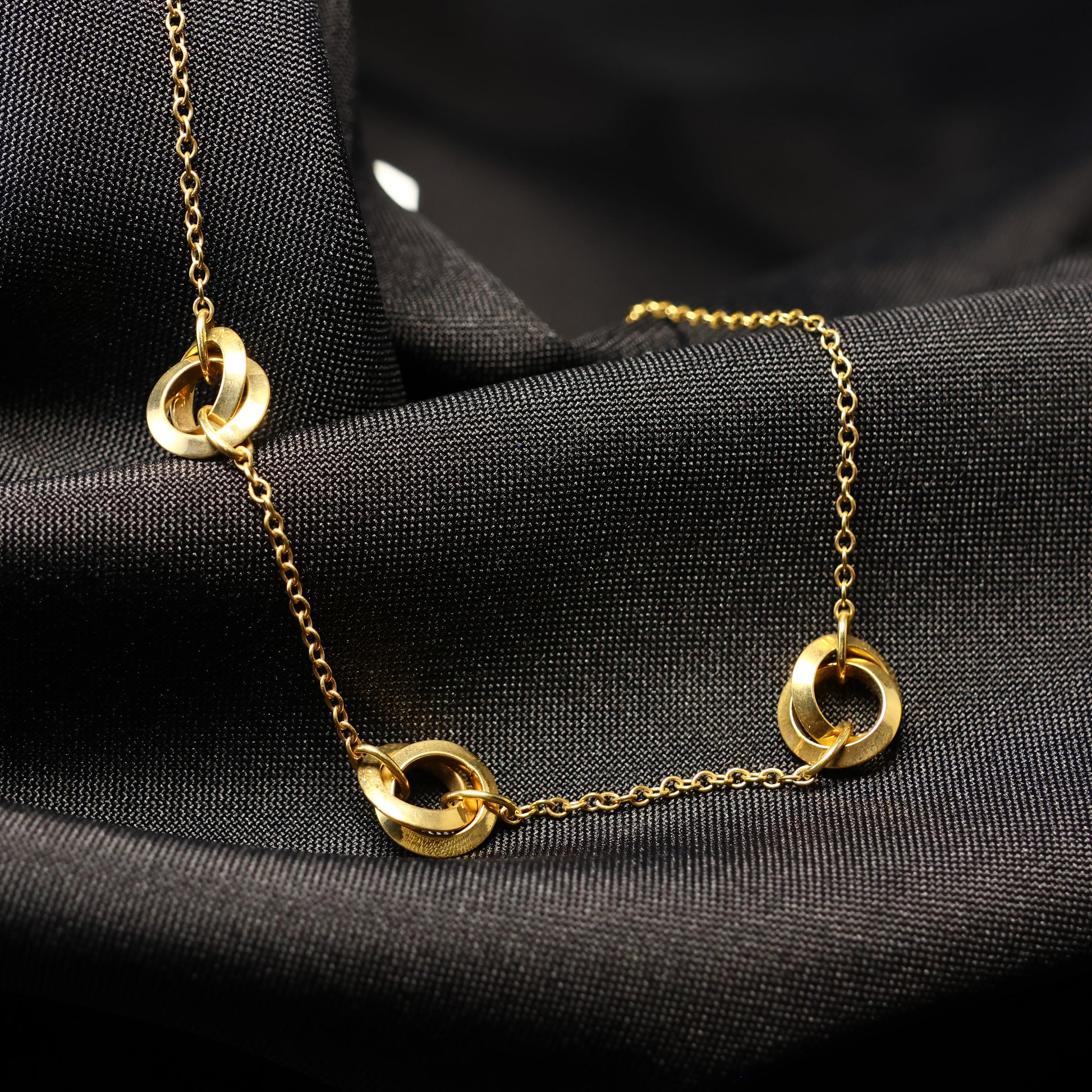 18kt geel gouden Ketting met tussenstukken 048319
