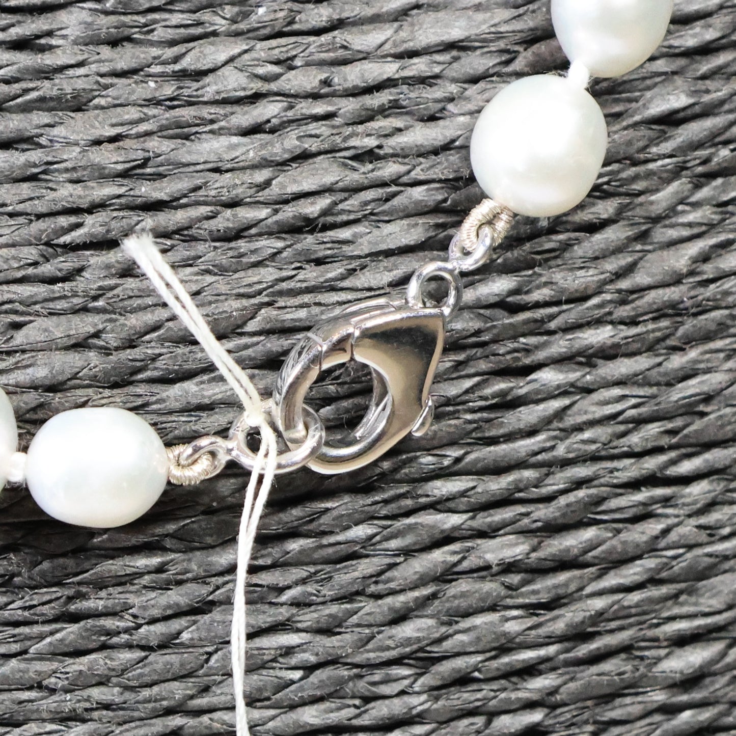 Parelketting 47cm 18 karaat wit gouden slot 9mm zoetwaterparel