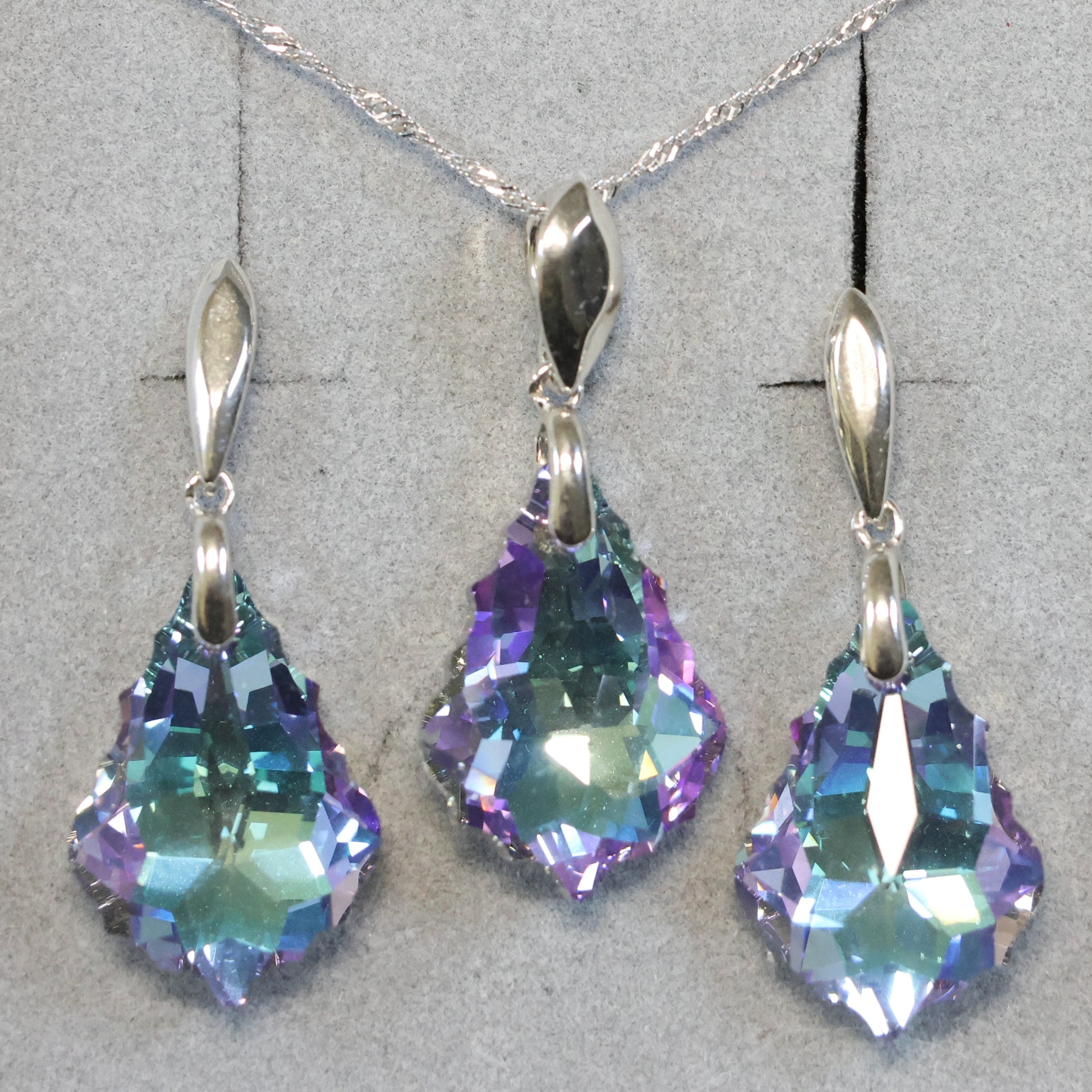 Spark zilveren hangoorbellen met roze/paarse Swarovski kristallen KS6090VL