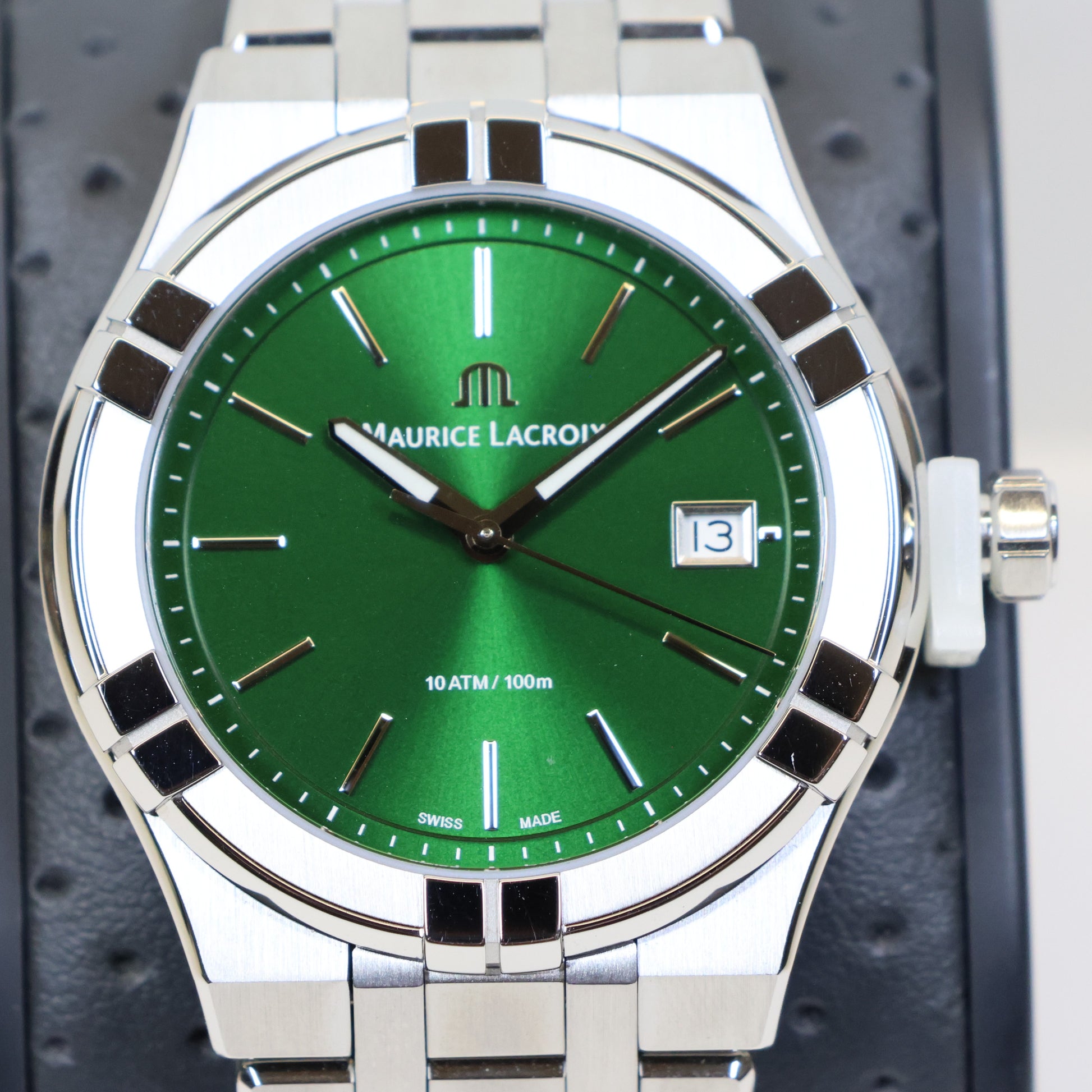 Maurice Lacroix AIKON Quartz Date 40mm AI1108-SS002-630-1