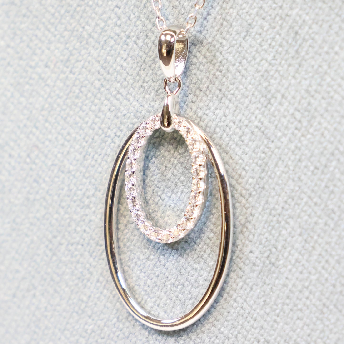 Naiomy zilveren ketting met ovale hanger N5B60