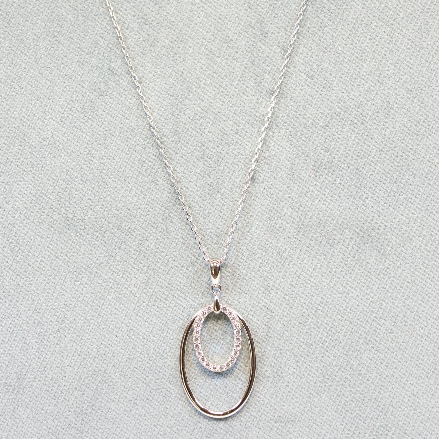 Naiomy zilveren ketting met ovale hanger N5B60