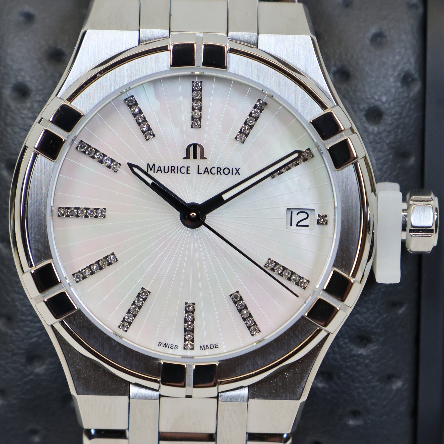Maurice Lacroix AIKON Quartz Date 35mm Diamonds AI1106-SS002-170-1